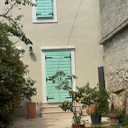 Villa House "Vesela" Biograd Na Moru Esterno foto