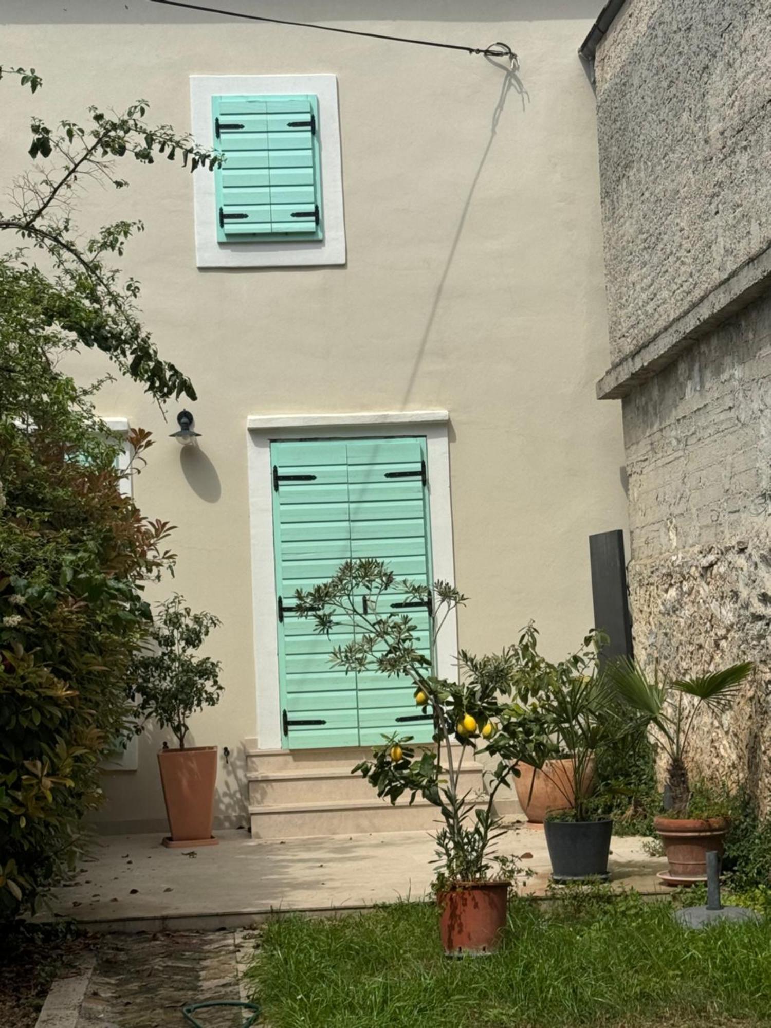Villa House "Vesela" Biograd Na Moru Esterno foto