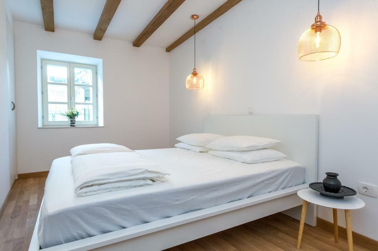 Villa House "Vesela" Biograd Na Moru Esterno foto